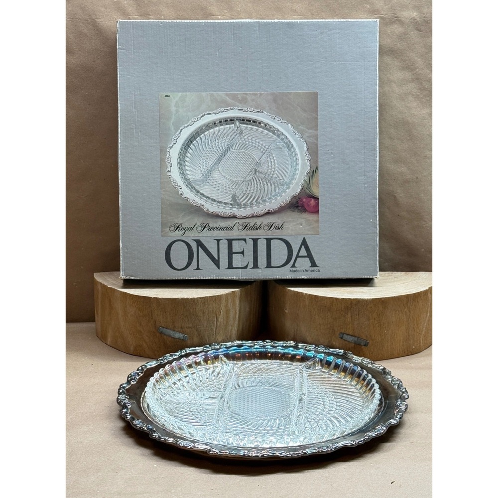 Oneida Royal Provincial Relish Dish Silverplate Tray Glass Liner 76 2700
